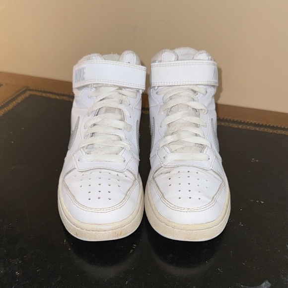 Nike Court Borough Mid 2 White Aura Grey CD7782-109 Big Kids Size 4.5Y - Picture 2 of 5